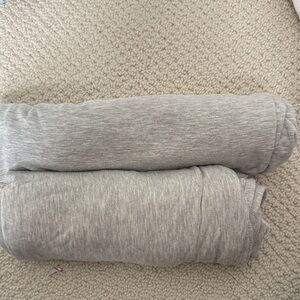 Lou Lou & Company Swaddle - 2 included!